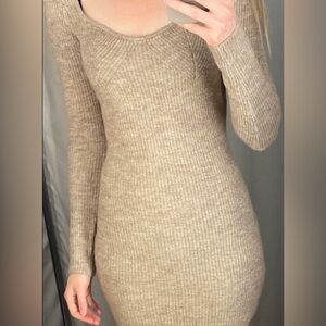 H&M Beige Long Sleeve Knit Dress